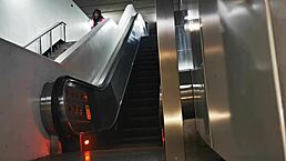 mi primo me da mucho placer con su lengua chupando mi gran vagina