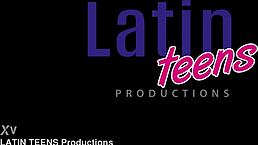 Yessica bunny's first experience with three guys