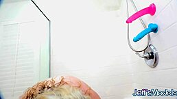 big blonde mary masturbates wet and curvy