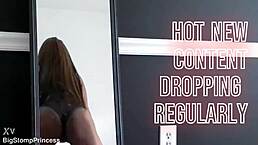 i'm twerking in lingerie, feeling so sexy and free