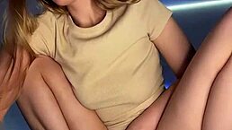 omg, i’m fingering my tight pussy so close up, squirting everywhere, can’t even type rite