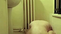 Sexy housewife milf uses dildo and toys in autoseance session.