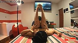 room casting 8 perla se deja chupar el ano con las piernas bien abiertas y le meto la lengua hasta el fondo