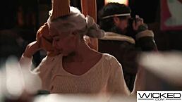 I strip down as a blonde model for deepthroat blowjob