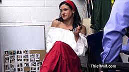 mall cop bangs slutty milf fortune teller at work