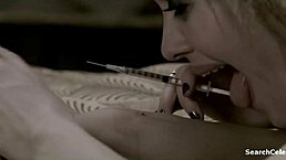 Sarah Paulson and Lindsay Pulsipher in American Horror Story