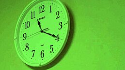 哥哥分享妻子Suzu Honjou的黑暗过去震惊故事