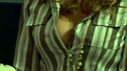 Sexy boss fucks male secretary?