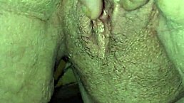 i can’t stop playing with this pregnant milf’s big ass