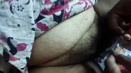 Desi housewife gets pussy shaved by hubby in homemade video