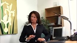 Mature secretary gets fucked, what happens next?