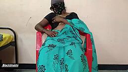 Does wife masturbate with banana and vegetables in shaved pussy?