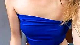 Can bonneyuwu show how her tight teen pussy drips while masturbating with a dildo?