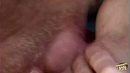 Trinity Mexx Seduces Old Man With Big Dick And Gets Mouth Full