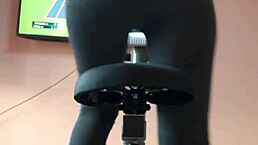 i peed my gym pants during workout 😅