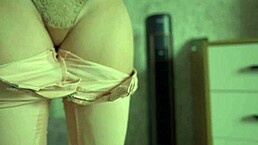 Amateur Woman Desperates and Pees in Jeans at Home. Free Homemade Video.