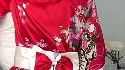 i'm in this role play japanese hardcore scene and i cum so hard