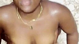 She twerks on my dick and fucks me good