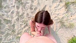 Sucking friend at beach 😍