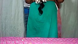 indian tamil hot housewife gets fucked at home