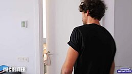 Teen Cums Between Stepsister's Juicy Buns