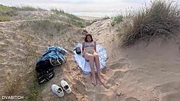 Sucking friend at beach 😍
