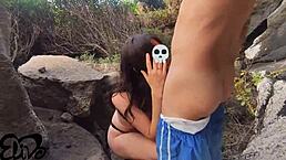 mi esci le minne bocchino sulla scogliera al mare