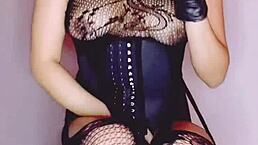 Beautiful and hot Bluee squirts!