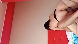 Mi madrastra culona joven necesita carne joven ofrezco follarla putifalda rebasando semen cara