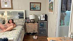 Hotwife sneaks quickie before husband returns home!