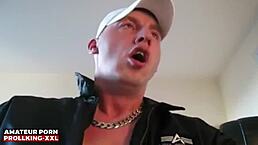 i jerk off my monster cock in sneakers and socks, big xxl fetish.