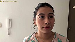 Madrastra Cachonda Da El Mejor Regalo De Cumpleaños - Emily Fox