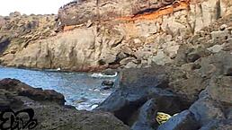mi esci le minne bocchino sulla scogliera al mare