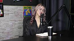 Naomi Campos discusses hairy women and online attacks. 😊