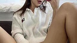 Ellie Leen Fingers Herself in Front of the Mirror. Can You Handle the Squirt?