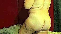 孕妻湿透准备脱光光？