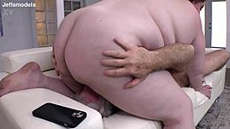 Does Shanelle Savage make the old man cum inside her