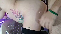 mi hermanastra con verga de 20 cm impresionante