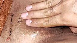 i suck my fingers and finger frida latina's tight pussy so horny and sexy!