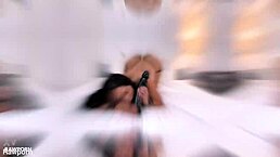 linda del sol takes it up all holes