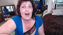 Time to stroke with me today 😘