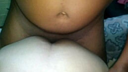 Meu macho socando meu cu e como sempre o corno filmando