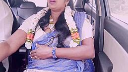 Indian car sex with beautiful tourist aunty and driver using dirty talk