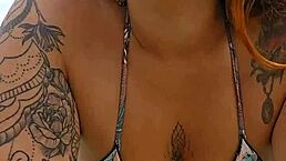 estou usando calcinha na praia pra chamar atenção dos casados e vê se encontro um pra me fude gostoso