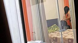 vecina mexicana miranda follando con amante sin cerrar ventana