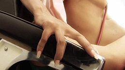 Rayveness骑巨屌跨种族女上狗交太猛