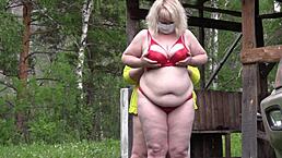 i watch mature lesbians in park