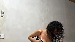 Camara Espia Real Universitaria Colombiana Tetona En Viaje De Estudios With Hidden Cam Voyeur!