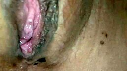 Shaved tight pussy gets wet and sexy in homemade creampie orgasm with pretty pornstar