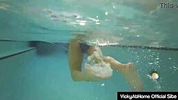 Milf Vicky Vette contrasts her hot friend Teal Conrad in poolside pussy eating session